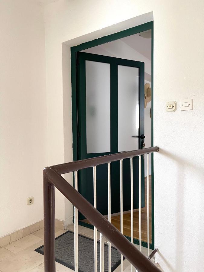 Ferienwohnung The Back Flat Split Exterior foto
